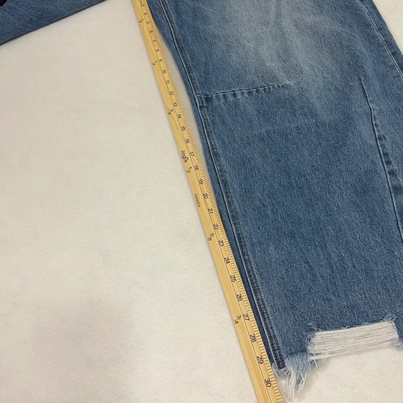 BAYEAS Frayed Hems Drop Crotch Barrel Jeans 31 Distressed Wide Leg Blue Denim - Picture 9 of 10